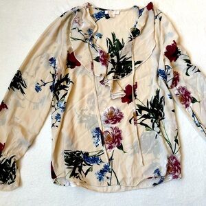 🌟 Finn & Grace Ruffled Floral Blouse - Size XS